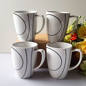 ☆Set of 4 Corelle Coordinates Porcelain. Simple Lines Coffee/ Tea  Mugs.☆